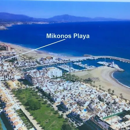 Mikonos Playa: Beachfront Retreat With Marina Access