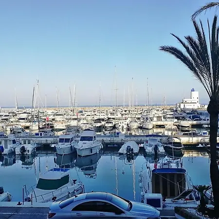 Mikonos Playa: Beachfront Retreat With Marina Access Apartment Castillo de Sabinillas