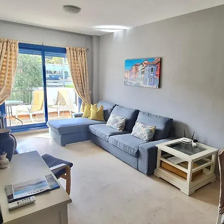 Mikonos Playa: Beachfront Retreat With Marina Access Apartment *